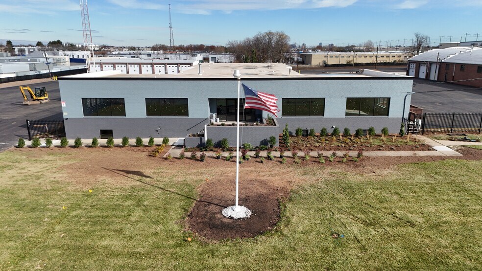 107 How Ln, New Brunswick, NJ for lease - Building Photo - Image 3 of 4