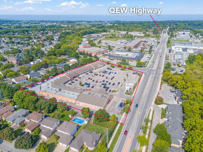 211 Martindale Rd, St Catharines, ON for lease - Aerial - Image 2 of 12