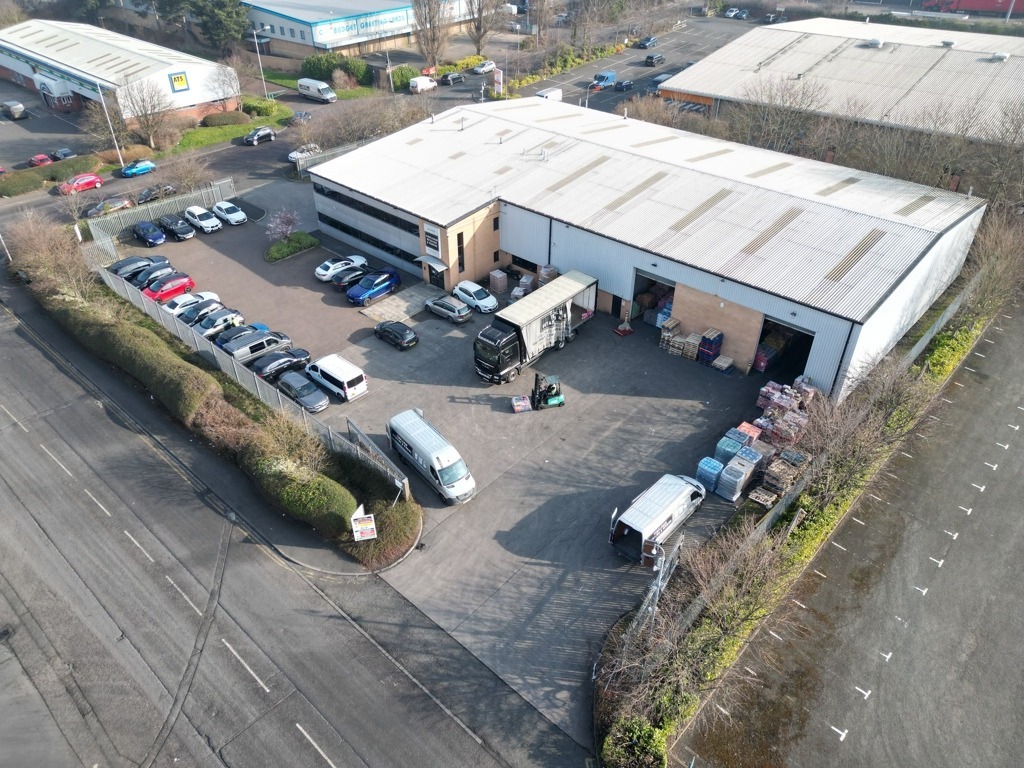 Earlsway, Gateshead for lease Building Photo- Image 1 of 8