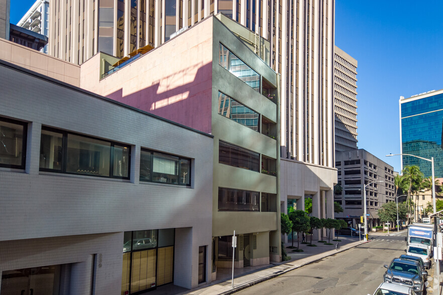 233 Merchant St, Honolulu, HI for sale - Building Photo - Image 1 of 3