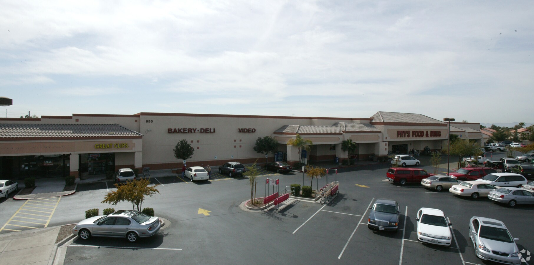 835 W Warner Rd, Gilbert, AZ 85233