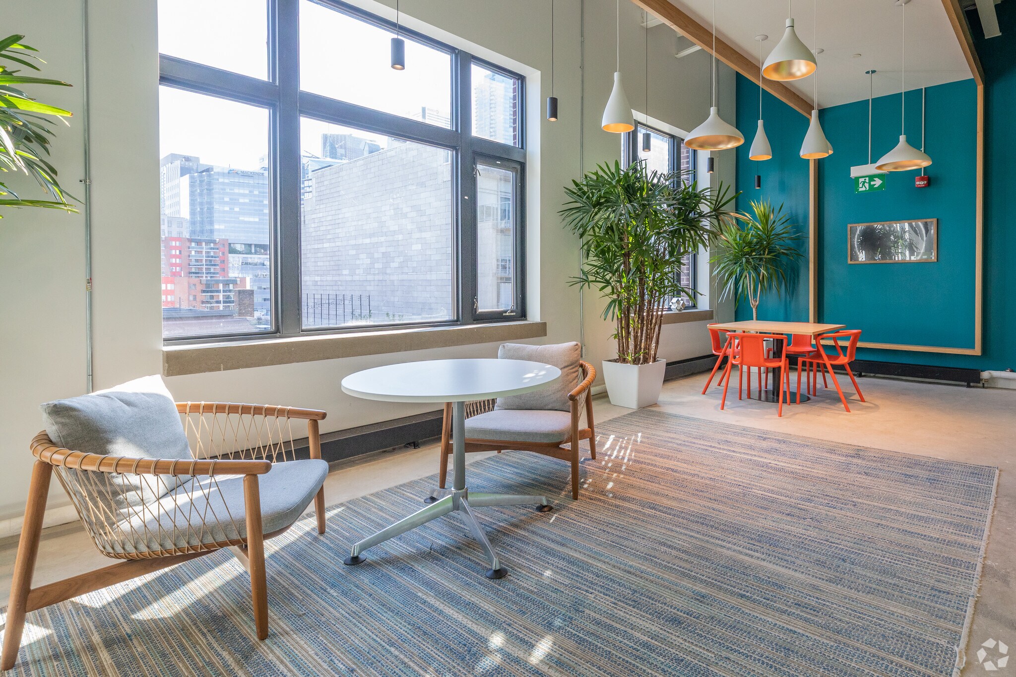 180 John St, Toronto, ON M5T