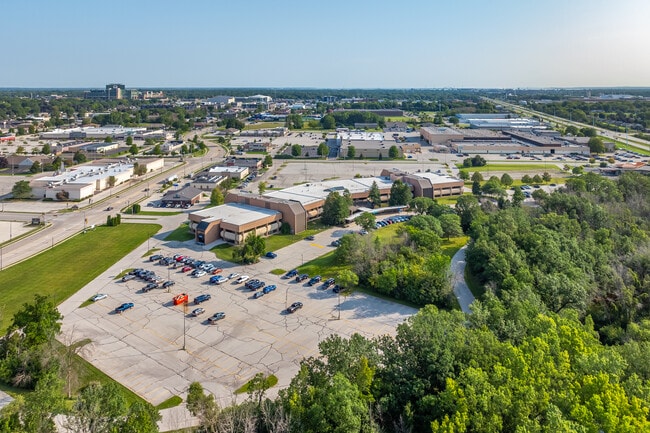 More details for 700 Pilgrim Way, Green Bay, WI - Office for Sale