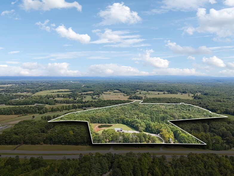 2965 S York Hwy, Jamestown, TN for sale - Building Photo - Image 2 of 43