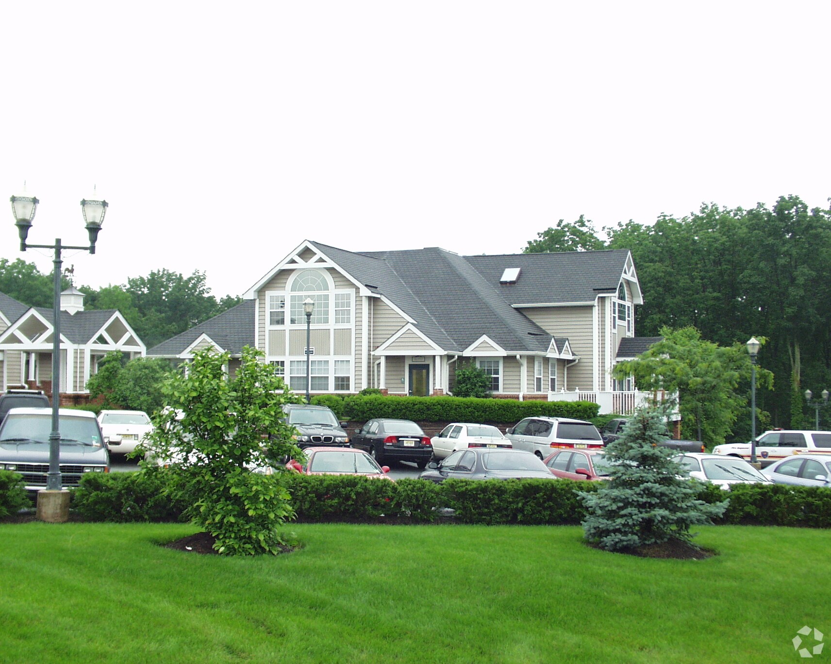 2 Tree Farm Rd, Pennington, NJ 08534 Pennington Point West