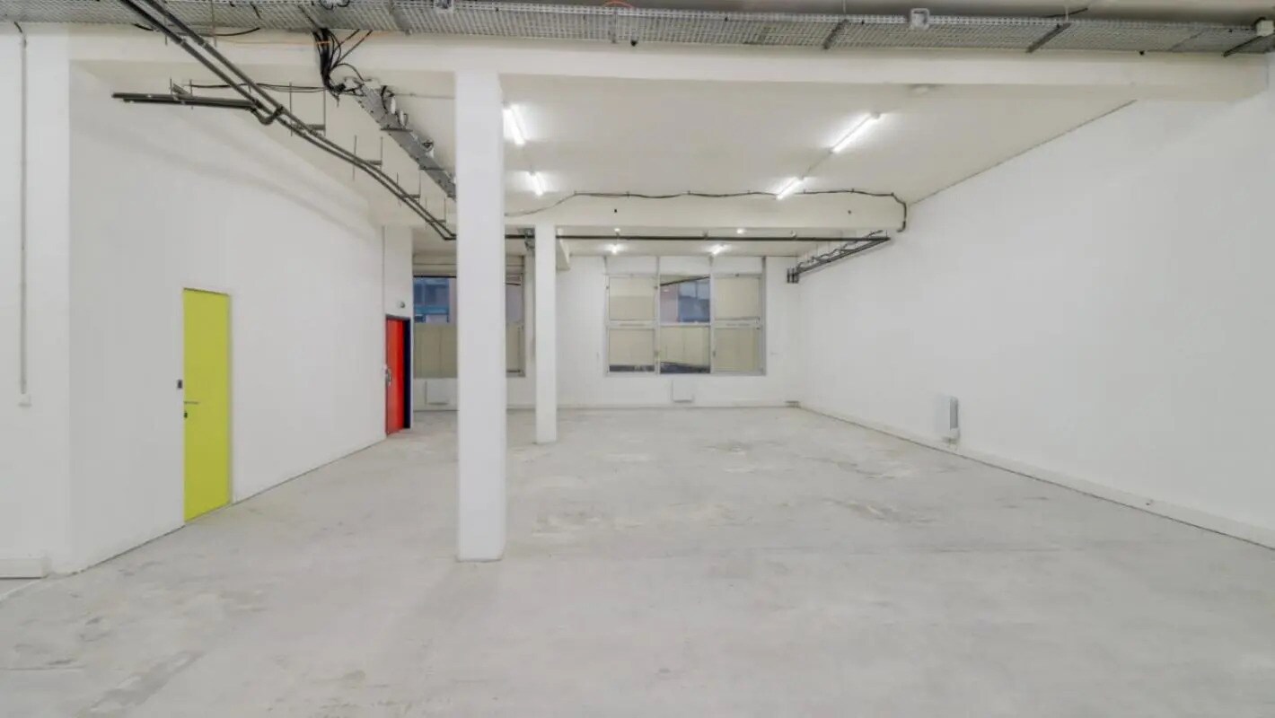 Flex in Villiers-sur-Marne for lease Interior Photo- Image 1 of 15