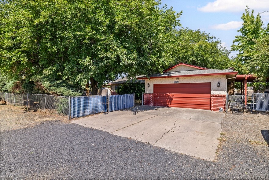 1274 Eaton Rd, Chico, CA for sale - Primary Photo - Image 3 of 11