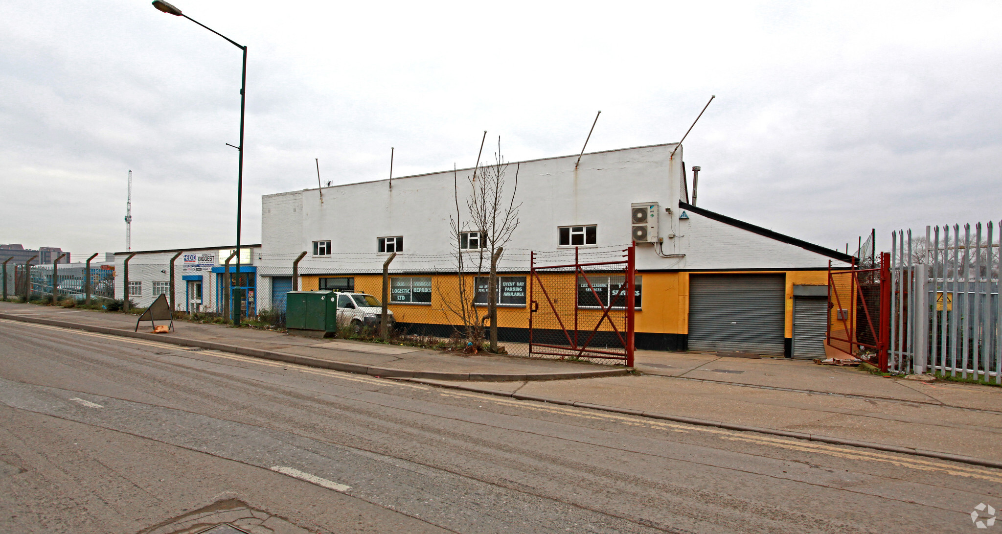 Fifth Way, Wembley for sale Primary Photo- Image 1 of 4