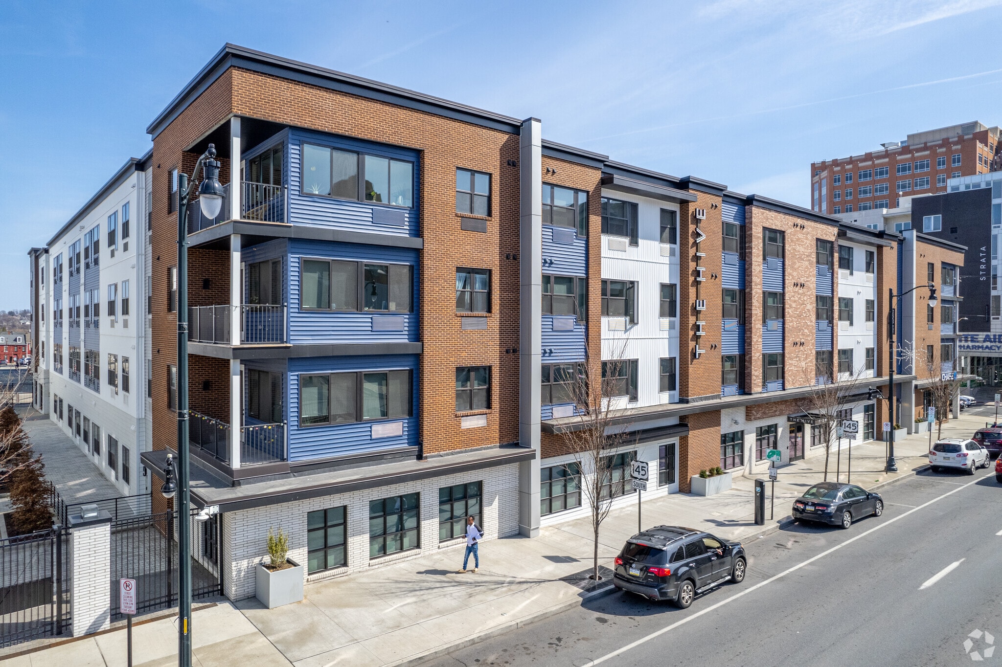 107 N 7th St, Allentown, PA for lease Primary Photo- Image 1 of 6