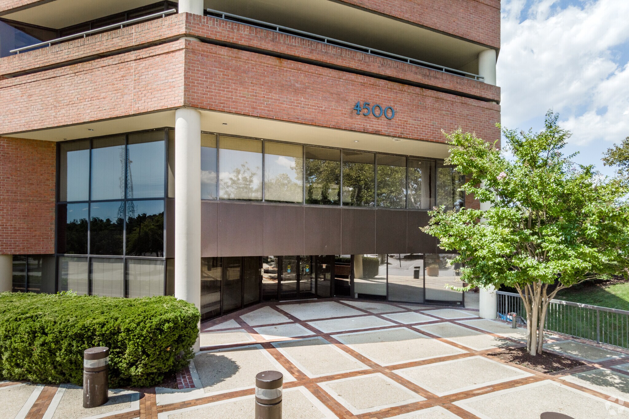 4500 Forbes Blvd, Lanham, MD 20706 Palmer Business Ctr Ph 3