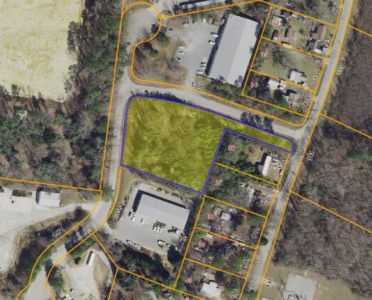 9201 Commerce Blvd, Williamsburg, VA for sale - Building Photo - Image 1 of 3