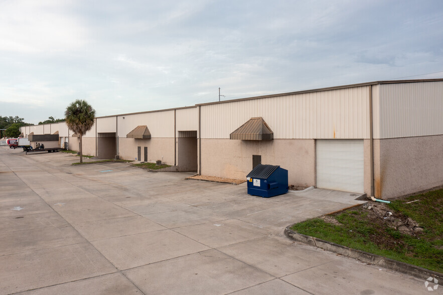 225 Pineda St, Longwood, FL for lease - Building Photo - Image 3 of 6