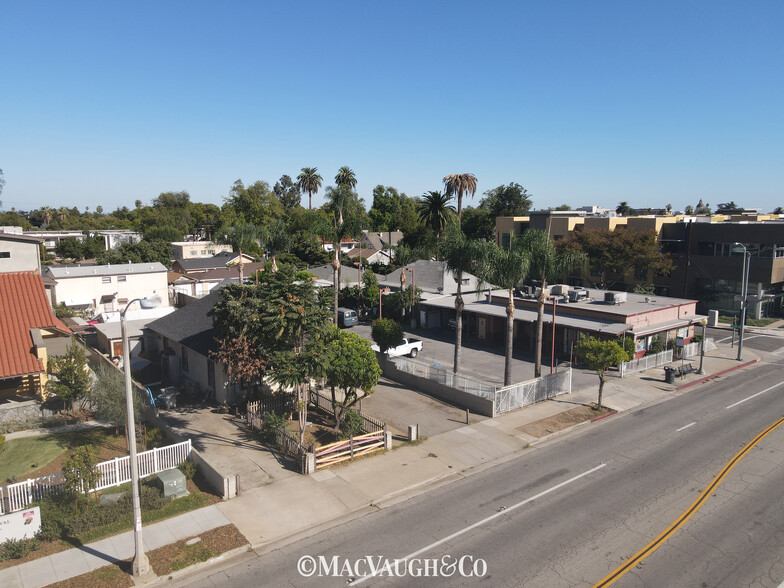 826 N Fair Oaks Ave, Pasadena, CA for sale - Building Photo - Image 3 of 19