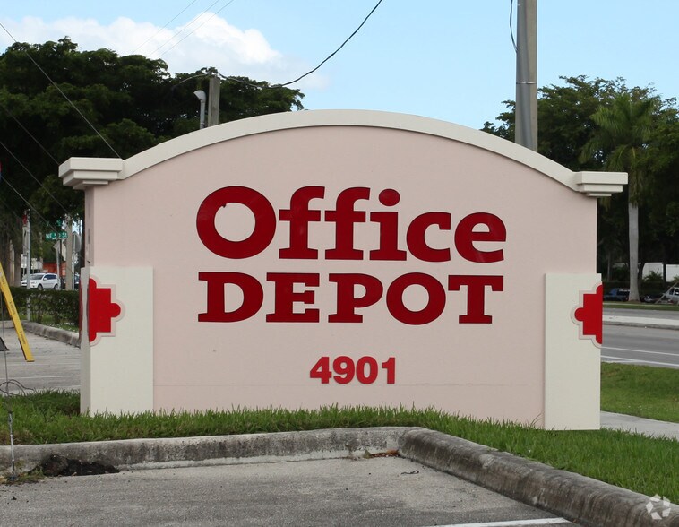 4901 N Federal Hwy Boca Raton Fl 33431 Retail For Lease