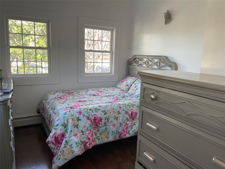 1891 Pacific St, Brooklyn, NY for sale - Interior Photo - Image 3 of 19