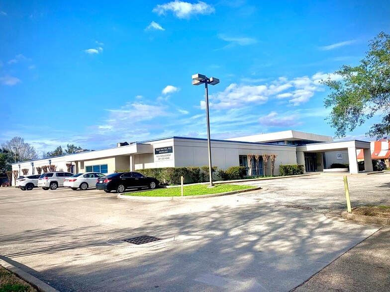 218 W NASA Rd 1, Webster, TX for sale - Building Photo - Image 2 of 4