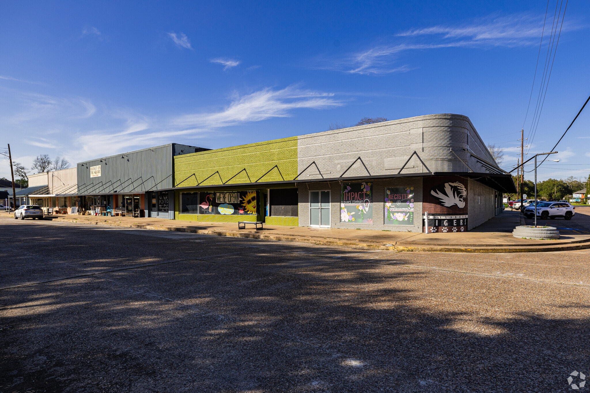 165 E Avenue H, Silsbee, TX for lease Primary Photo- Image 1 of 9