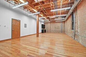 1800-1814 W Cuyler Ave, Chicago, IL for lease Interior Photo- Image 1 of 3
