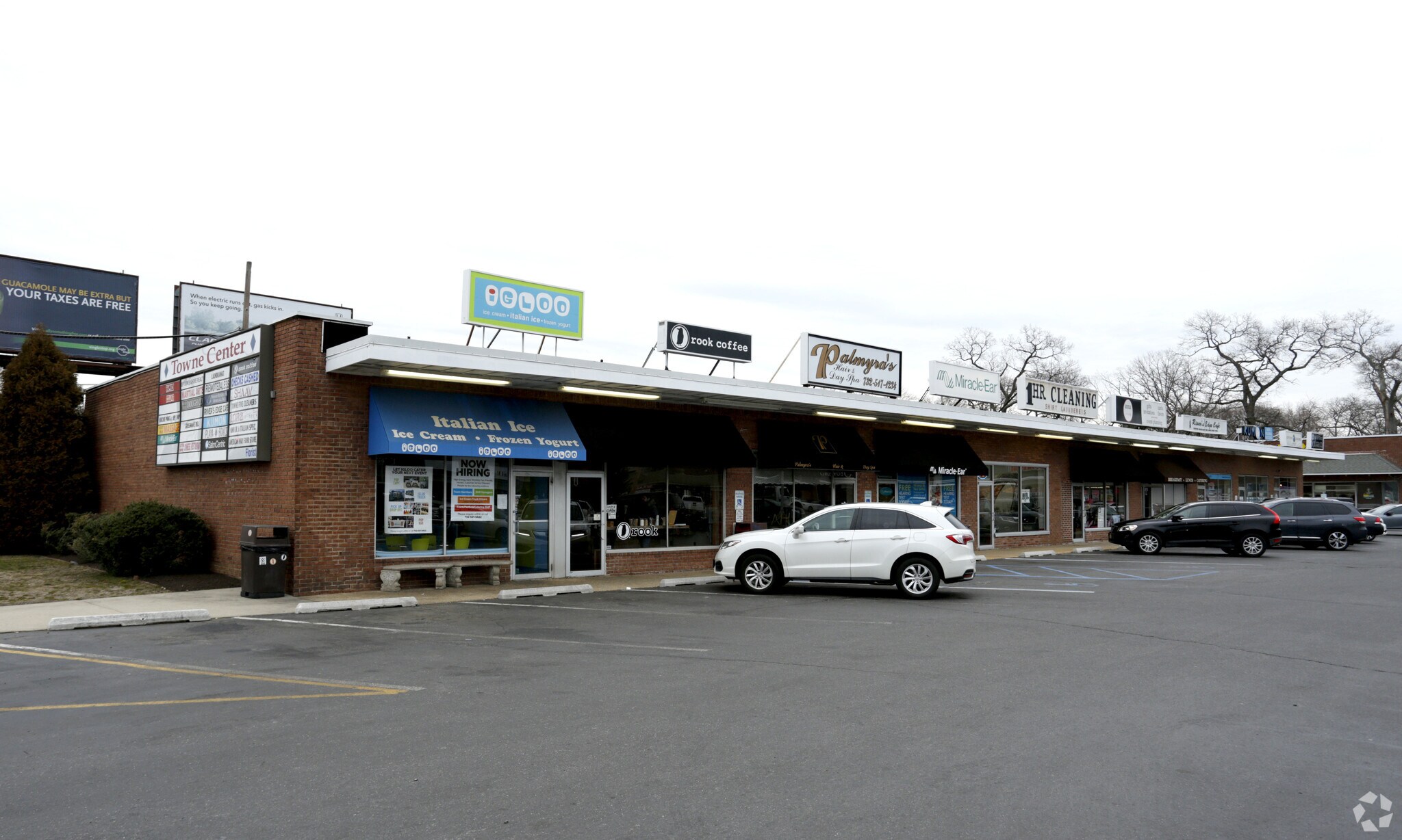 2005 State Route 35, Oakhurst, NJ 07755 Towne Center