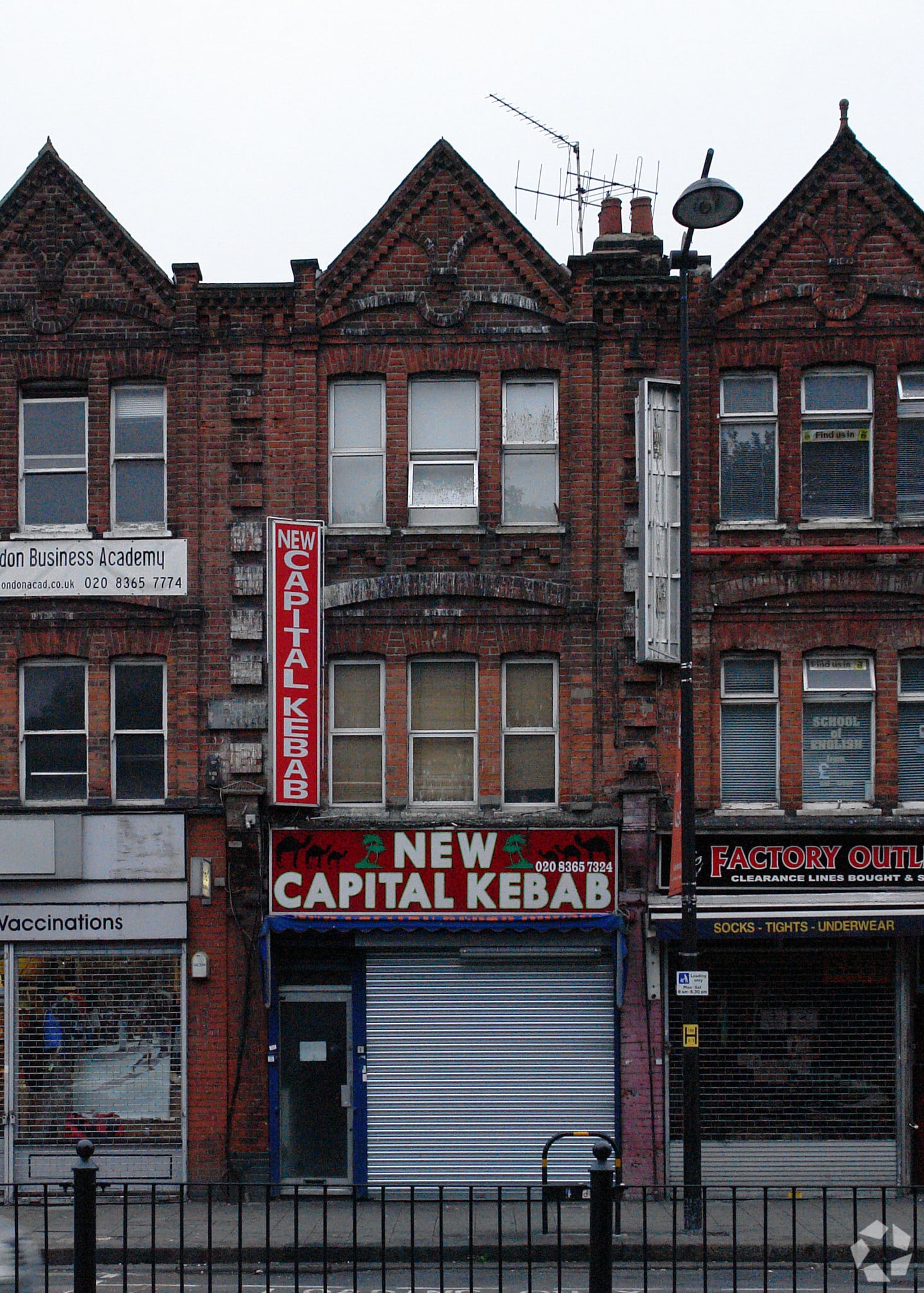 Turnpike Ln, London for lease Primary Photo- Image 1 of 8