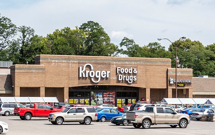 3335-3383 Kentucky Ave, Indianapolis, IN for sale - Building Photo - Image 1 of 1