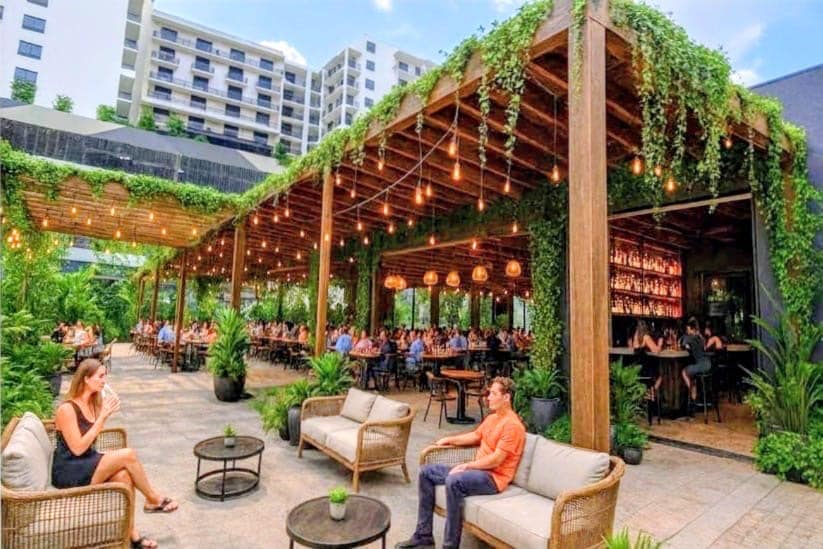 2020 Harrison St, Hollywood, FL for lease - Building Photo - Image 3 of 11