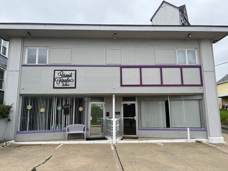 520 Todd Ave, Ellwood City, PA 16117