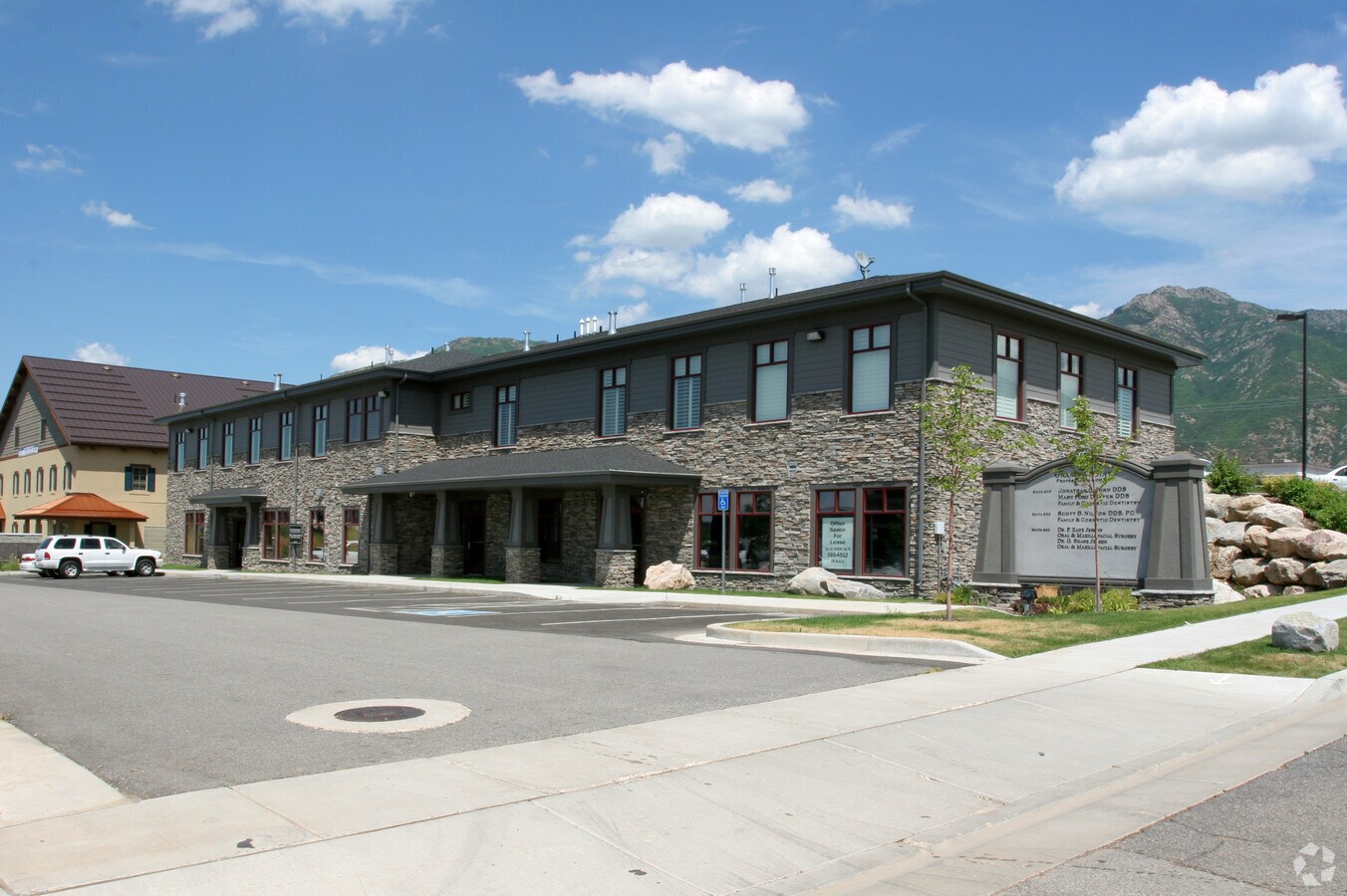 1508 Skyline Dr, Ogden, UT 84405