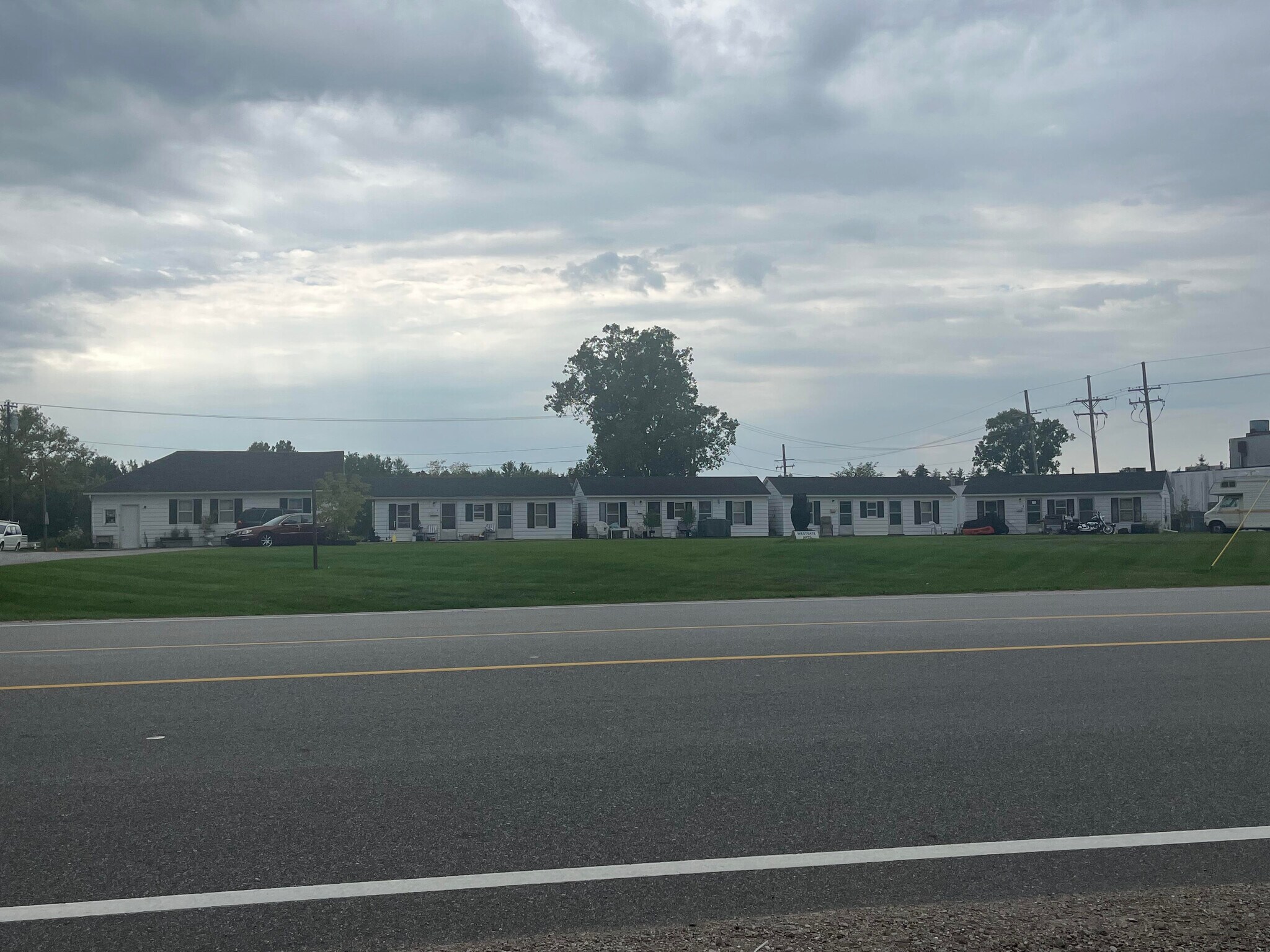 5245 Lapeer Rd, Smiths Creek, MI 48074