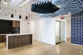 5275 Leesburg Pike, Falls Church, VA for lease Interior Photo- Image 1 of 5