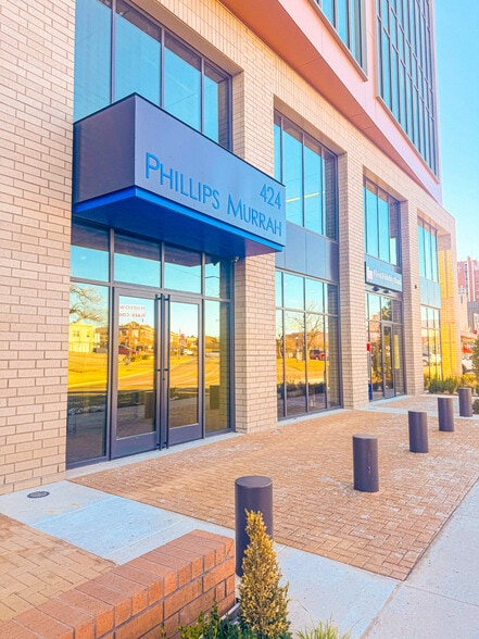 424 NW 10th St, Oklahoma City, OK for lease - Building Photo - Image 3 of 8