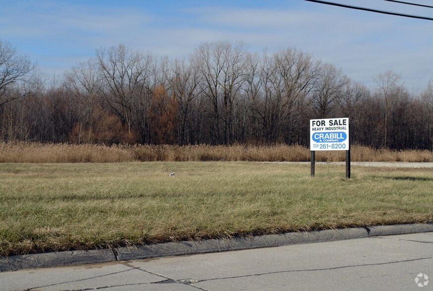 Cogswell Rd, Wayne, MI for sale - Primary Photo - Image 1 of 1