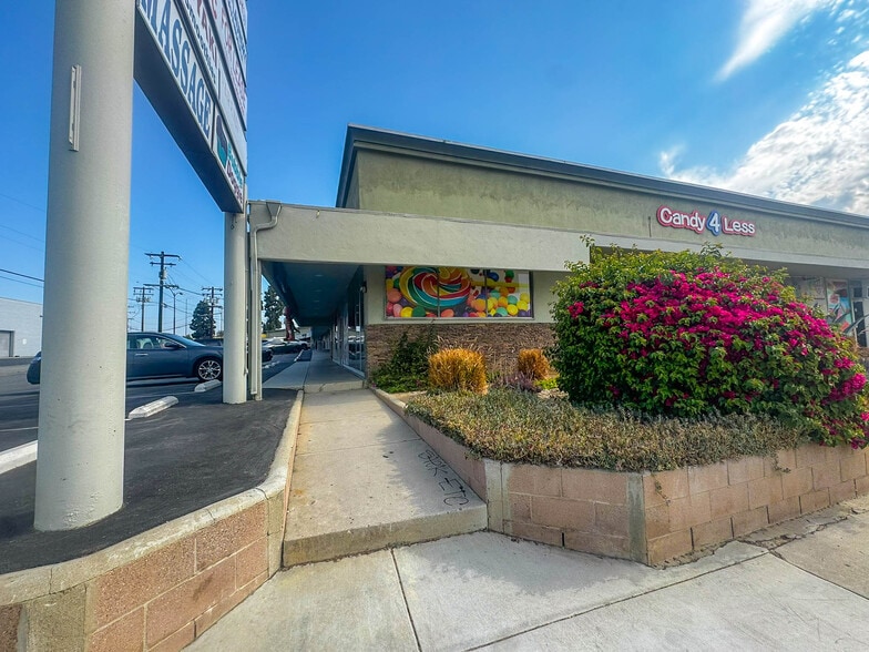 13938-13960 Valley View Ave, La Mirada, CA for lease - Building Photo - Image 3 of 4