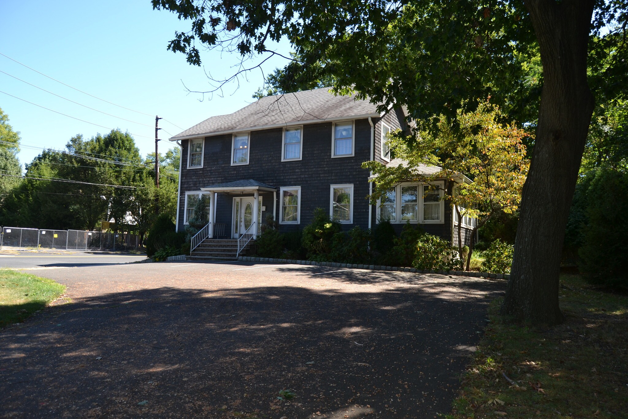 647 Pascack Rd, Washington Township Bergen, NJ for sale Primary Photo- Image 1 of 1