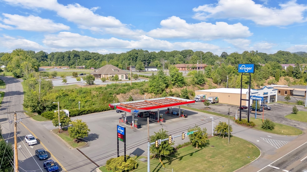 1800 E Stone Dr, Kingsport, TN for sale - Building Photo - Image 3 of 9