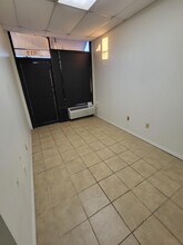 10617 Fuqua St, Houston, TX for lease Building Photo- Image 2 of 3