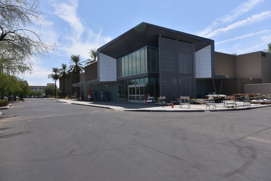 1325 N Litchfield Rd, Goodyear, AZ for sale - Building Photo - Image 1 of 1