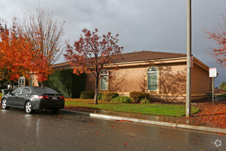 More details for 2318 W Sunnyside Ave, Visalia, CA - Office for Lease