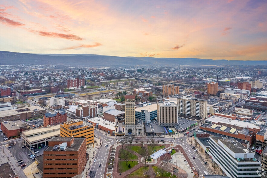 67-69 Public Sq, Wilkes Barre, PA for sale - Building Photo - Image 3 of 11