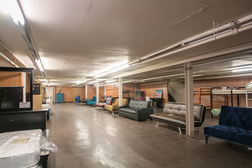 4021-25 Market St, Philadelphia, PA for sale - Interior Photo - Image 2 of 7