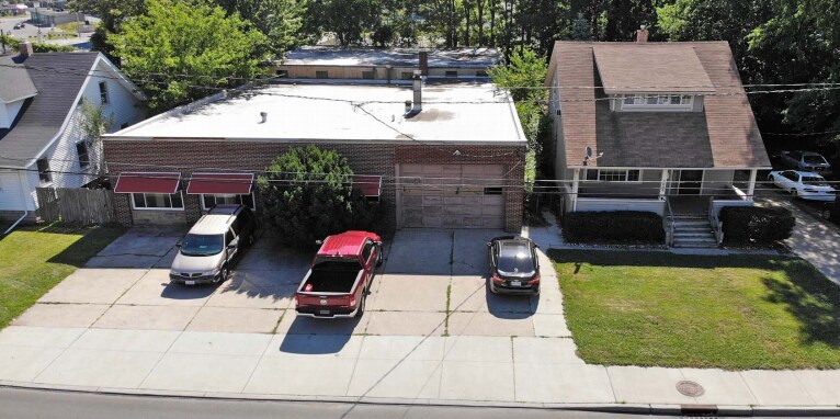 4902 Douglas Rd, Toledo, OH for sale Building Photo- Image 1 of 1