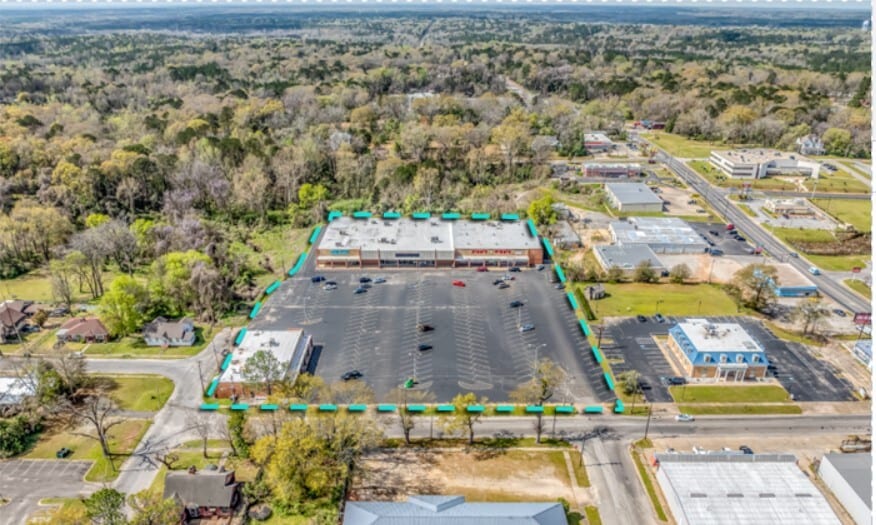 204 S Elm St, Tuskegee, AL for lease Primary Photo- Image 1 of 10