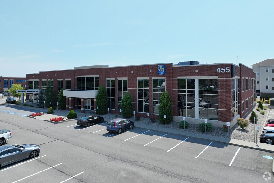 455 Patroon Creek Blvd, Albany, NY for sale - Primary Photo - Image 1 of 1