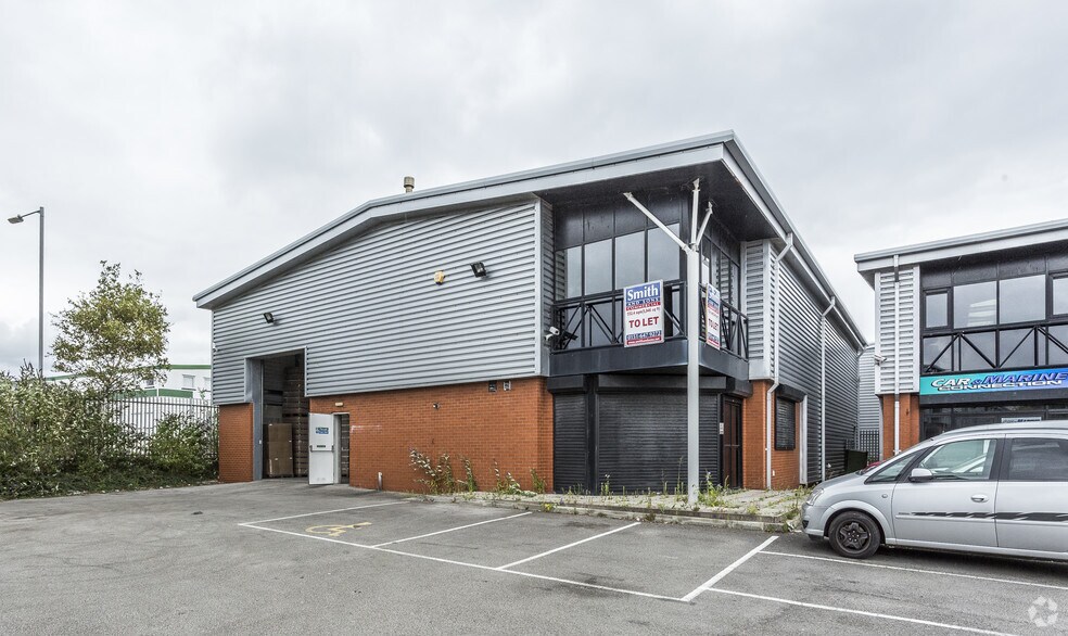 Sovereign Way, Birkenhead for sale - Primary Photo - Image 1 of 1