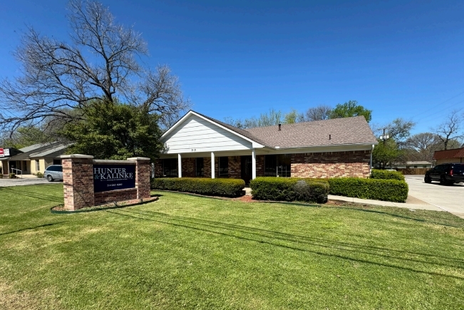 910 W University Dr, McKinney, TX for lease Building Photo- Image 1 of 8