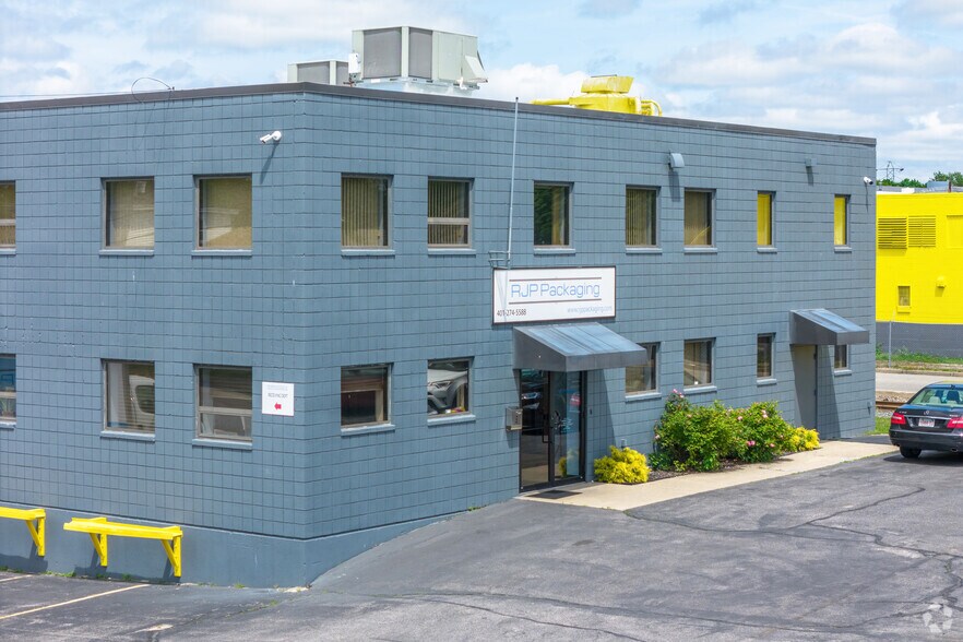 1 Campbell St, Pawtucket, RI for sale - Primary Photo - Image 1 of 1