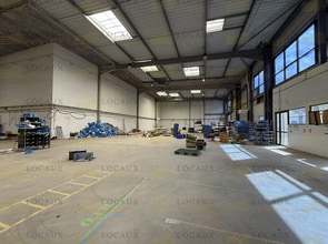 Flex in Le Blanc-Mesnil for lease Interior Photo- Image 2 of 4