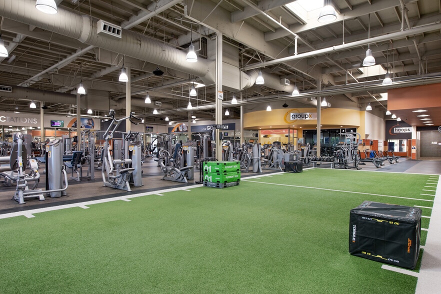 1610 Crane Ct, San Jose, CA for sale - Building Photo - Image 3 of 11