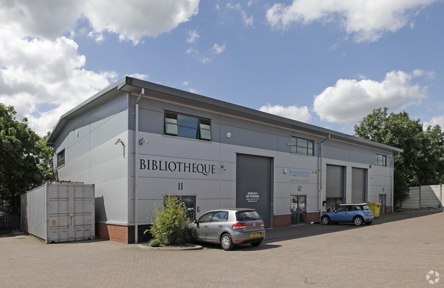 Cranbourne Rd, Potters Bar for sale - Primary Photo - Image 1 of 1