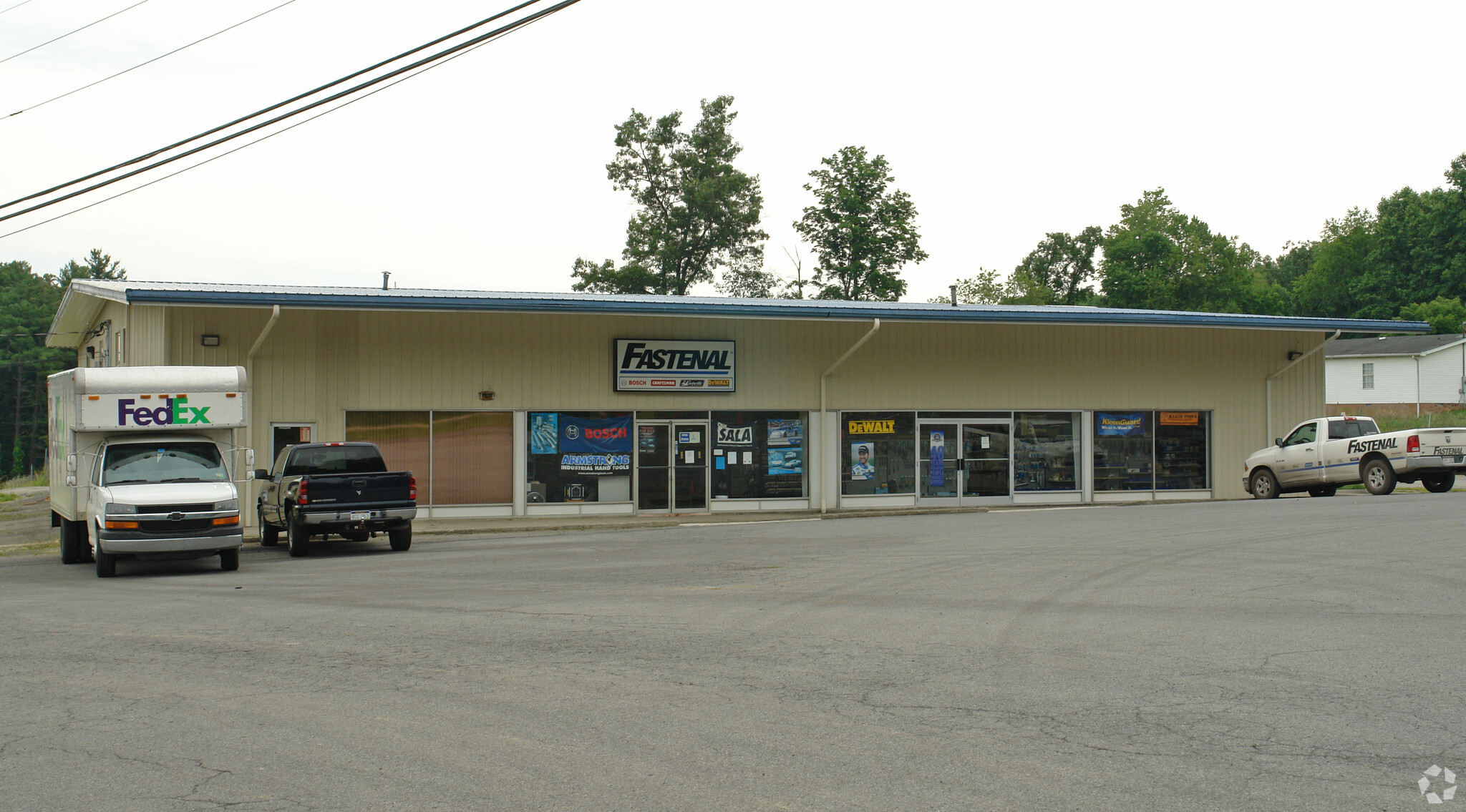 901 Broad St, Summersville, WV for sale Primary Photo- Image 1 of 1